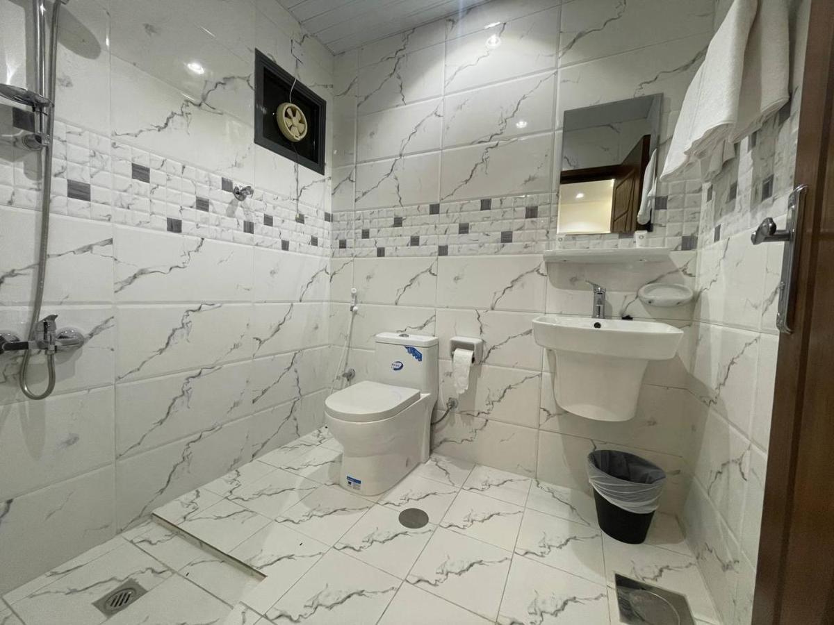 Aparthotel Golden Dahlia Fintas Kuwait City Exterior foto