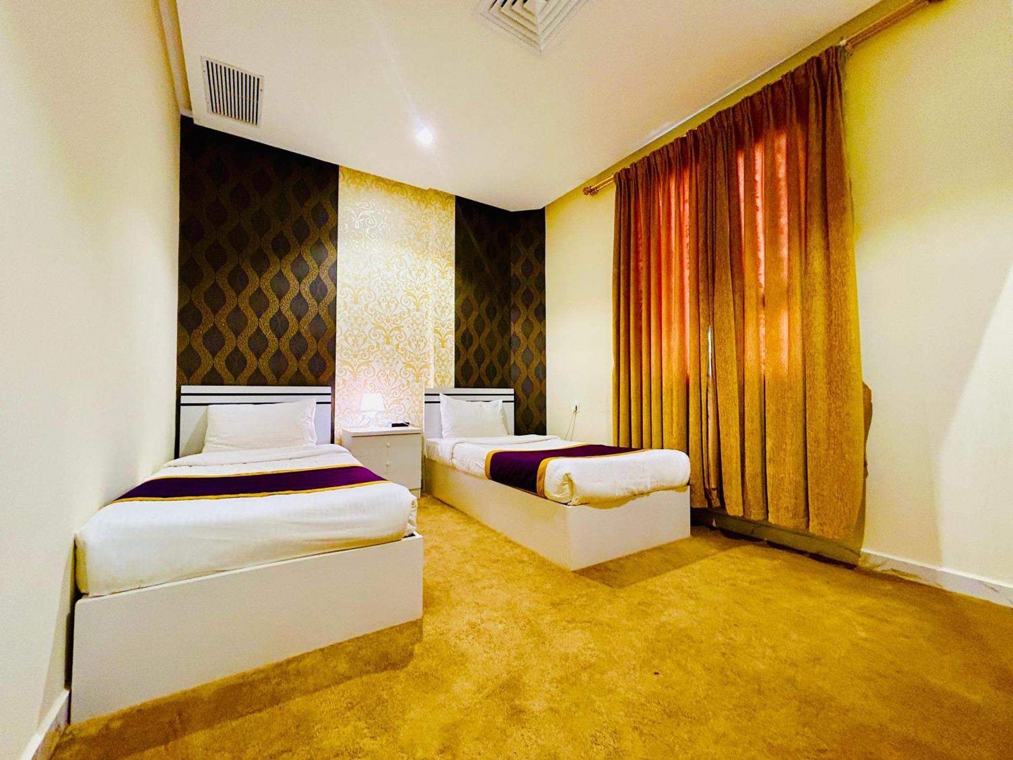 Aparthotel Golden Dahlia Fintas Kuwait City Exterior foto